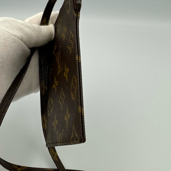 100% Authentic Louis Vuitton Monogram Secrete Passport Holder - Picture 6 of 10